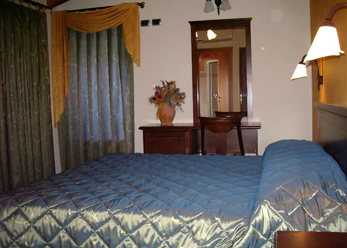 Cà Del Ponte Vakantieboerderij Costermano