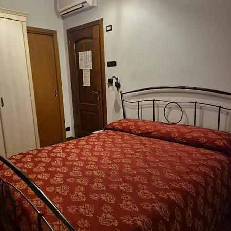 Ca Del Ponte Фермерский дом Костермано